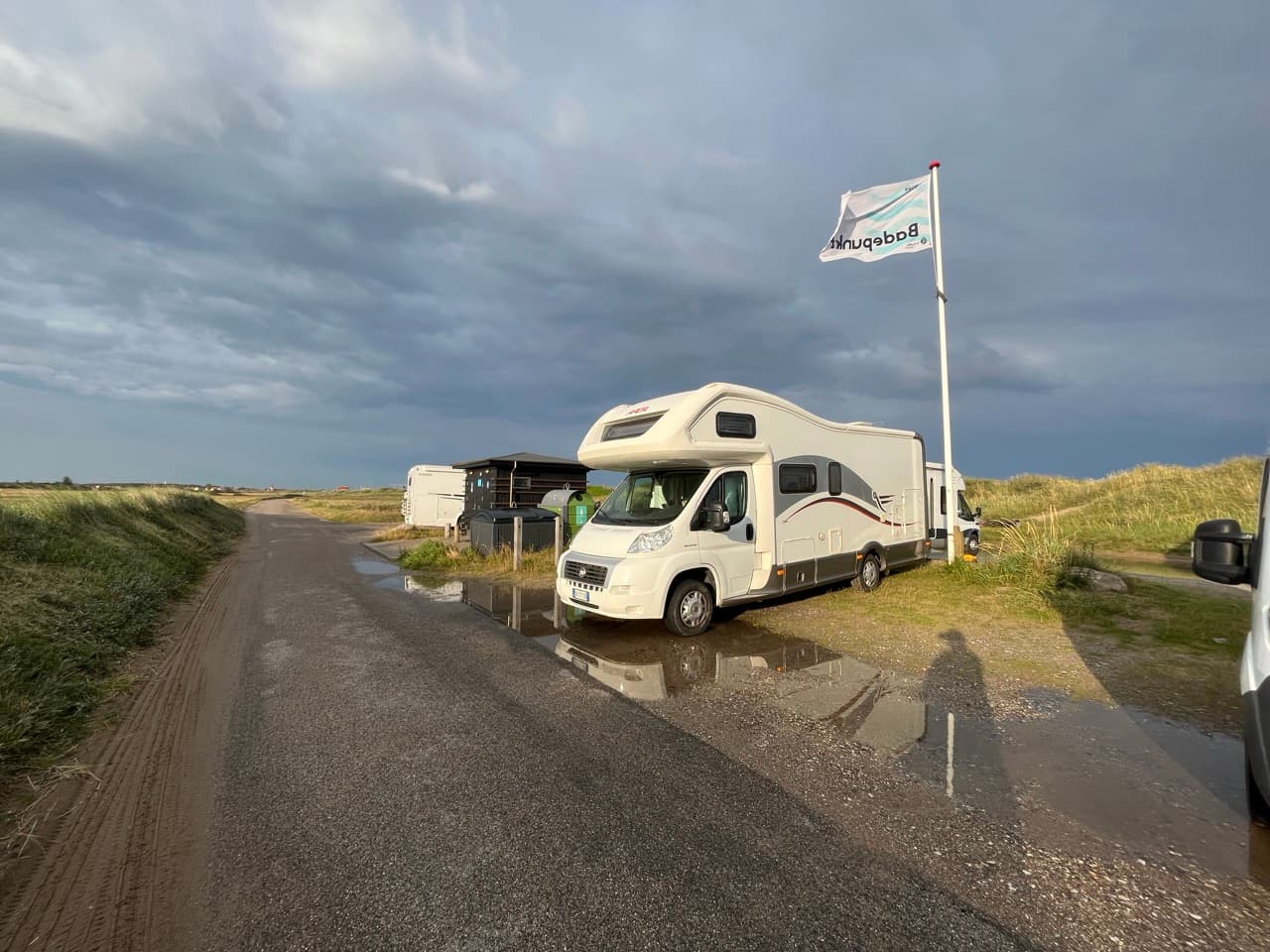 Freistehen mit Wohnmobil am Grenen Skagen bei Sonnenuntergang