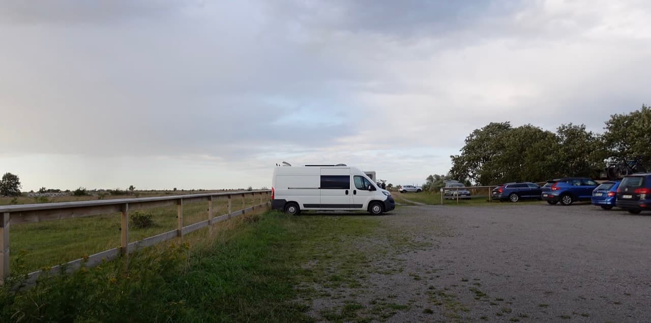 Wohnmobil-Stellplatz auf Öland mit Meerblick