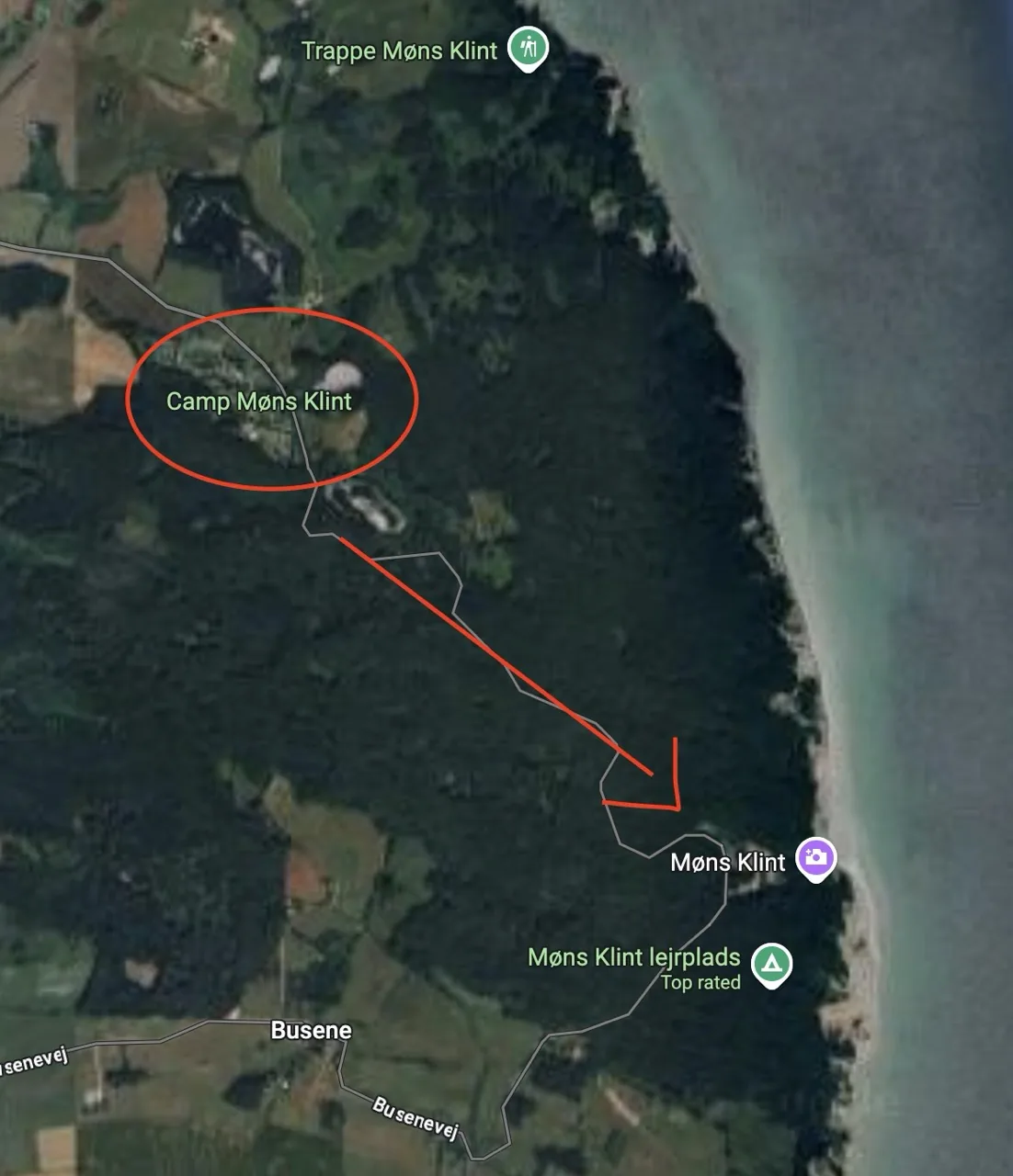 Camp Mons Klint - perfekter Wohnmobil-Stellplatz im Wald nahe den Kreidefelsen