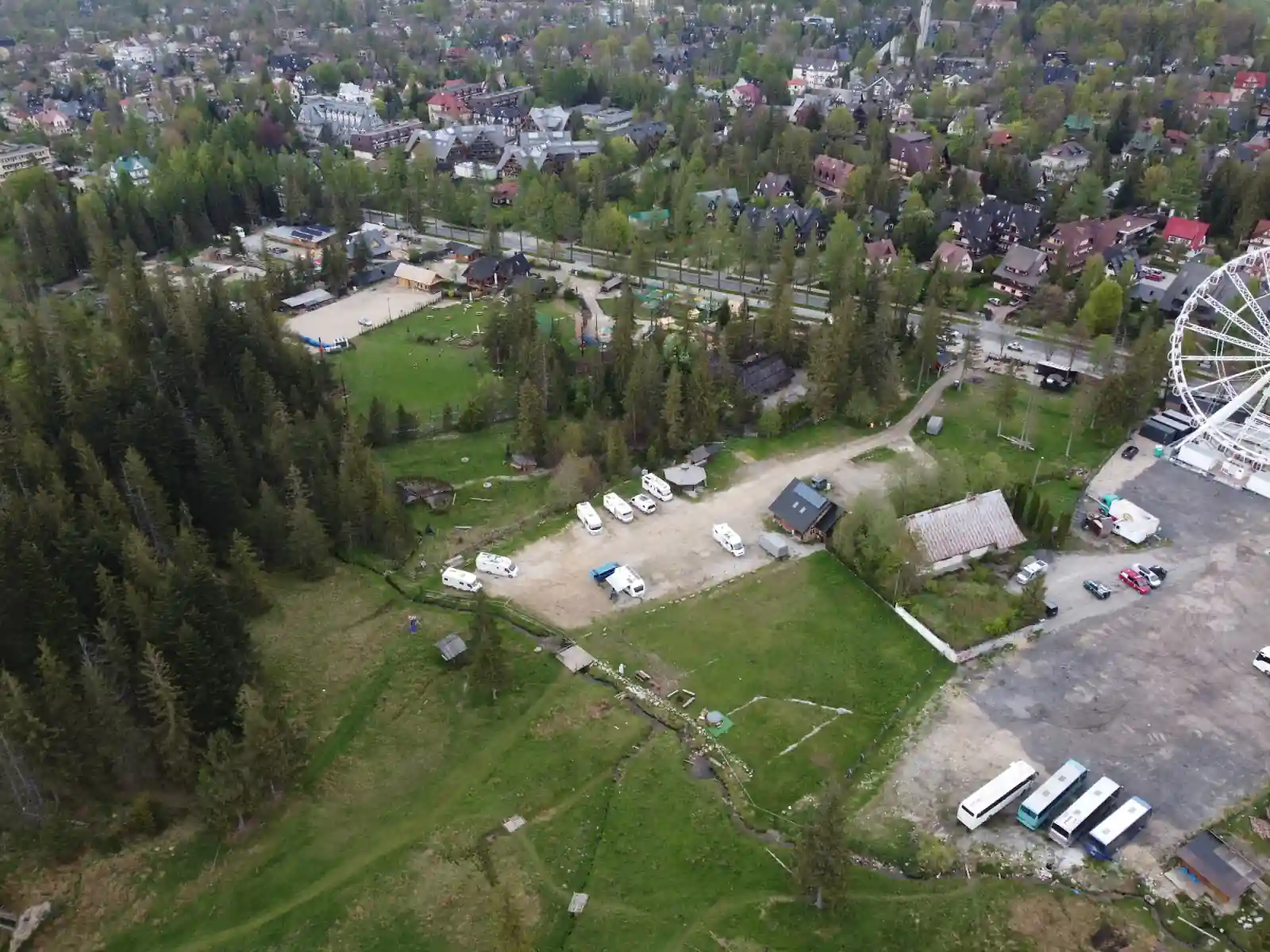 Camper Park Olimp in Zakopane mit Blick Richtung Tatra