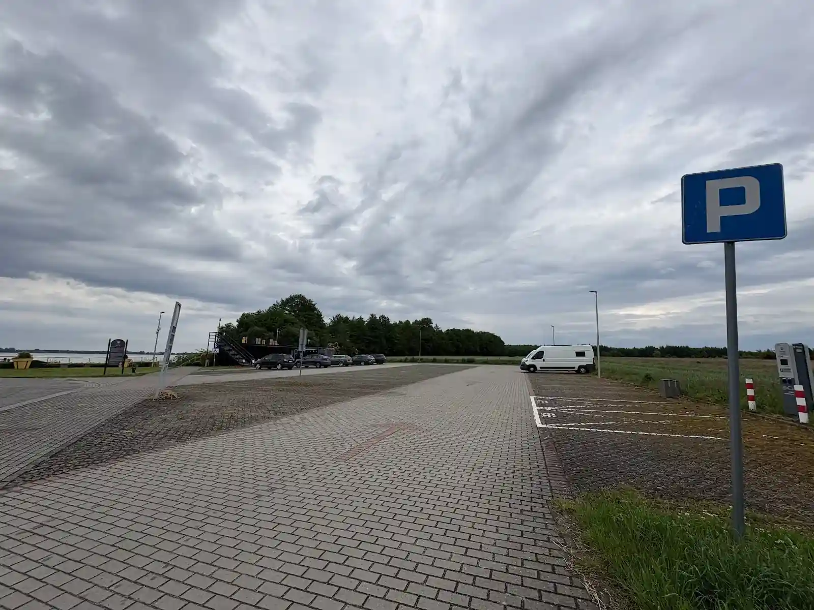 Yachthafen und Stellplatz für Wohnmobile an der polnischen Ostsee