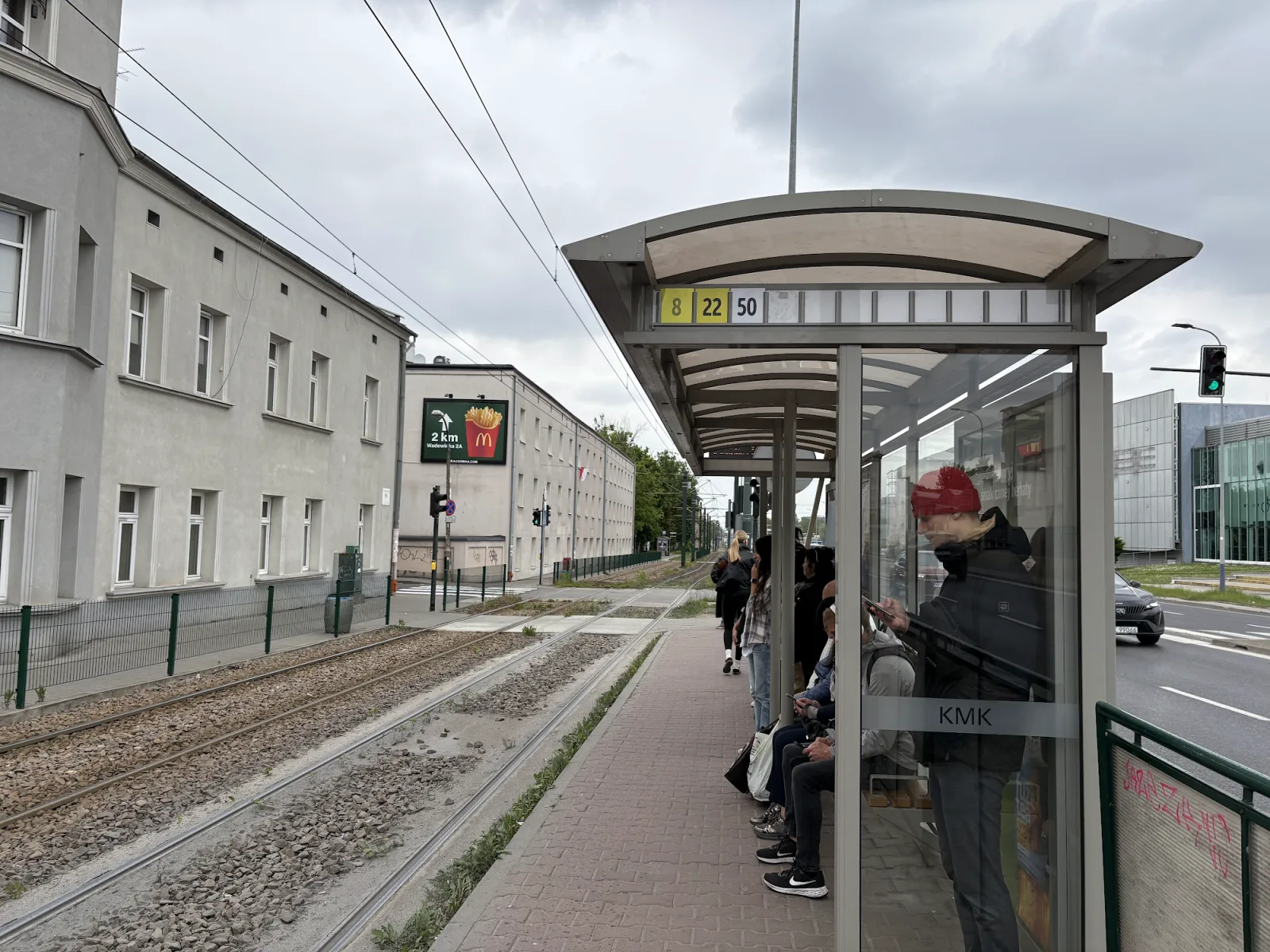 Tram-Haltestelle der Linien 8, 22 und 50 am Stellplatz-Stadtrand von Krakau