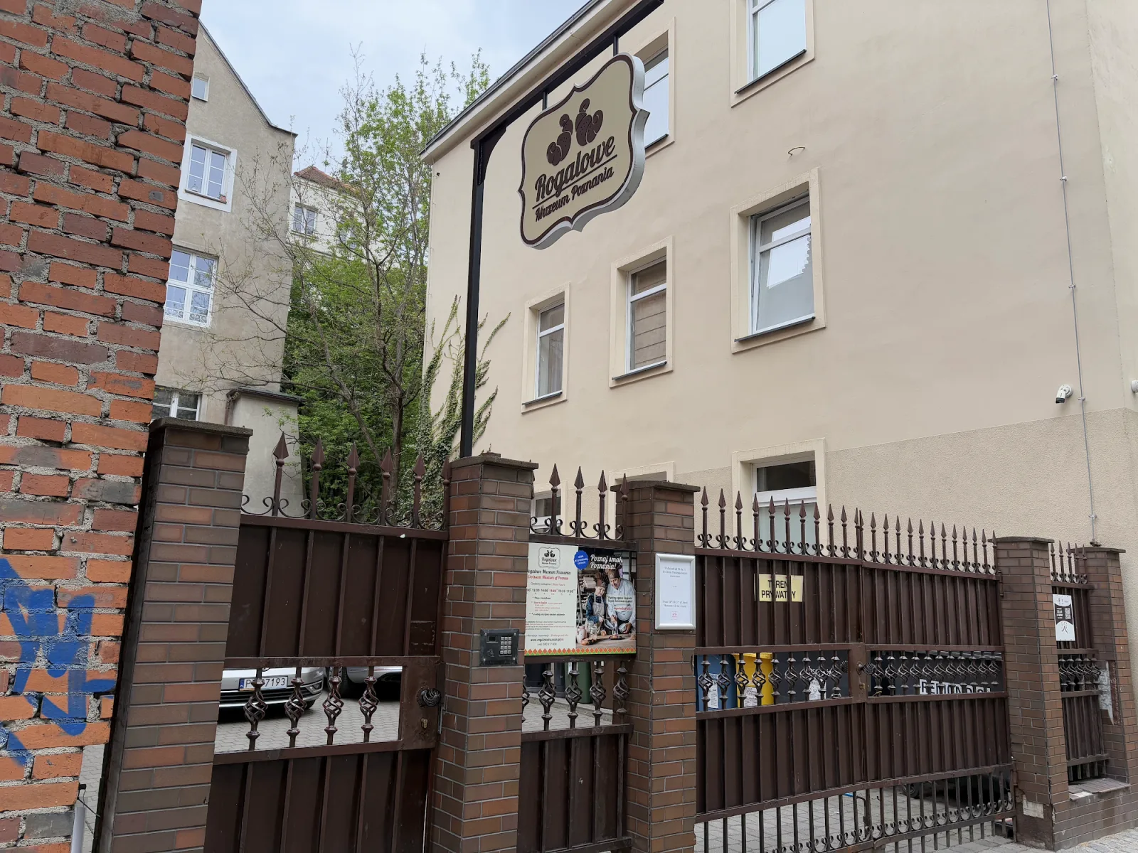 Wedel-Cafe und Posener Martinshörnchen